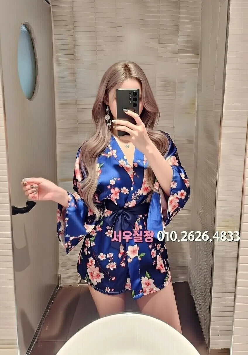 야탑 다국적노래클럽 프리미엄 라인업 32번 프로필